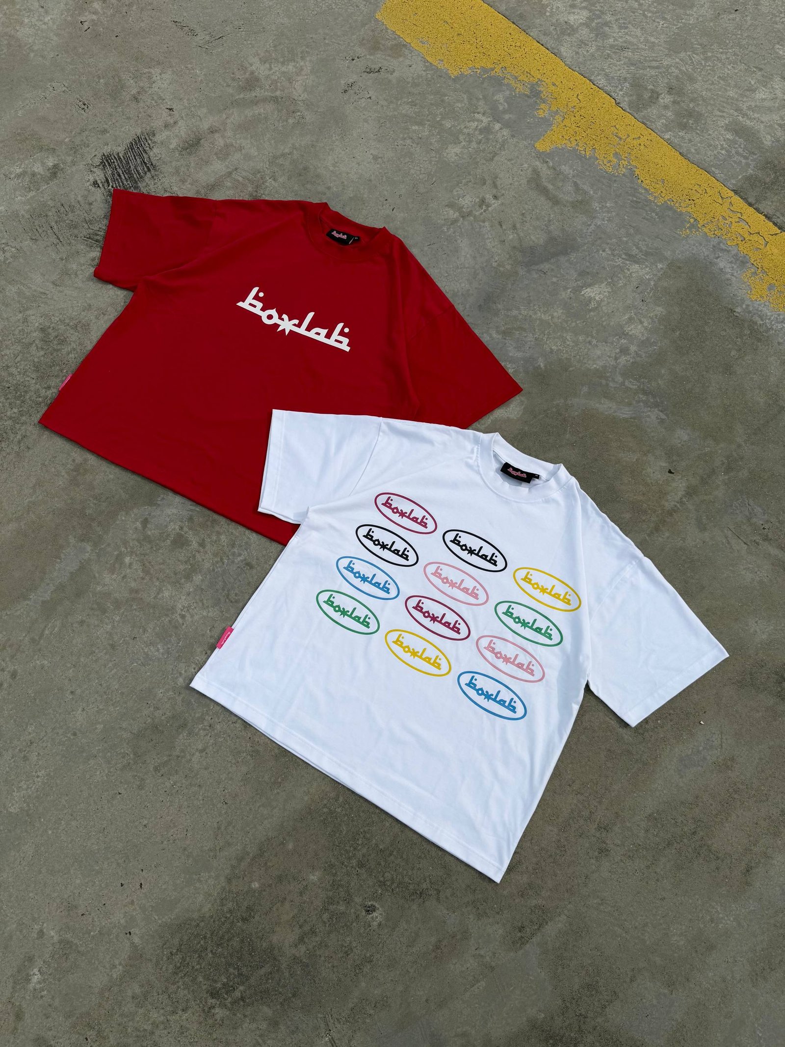 RED ARAB TEE